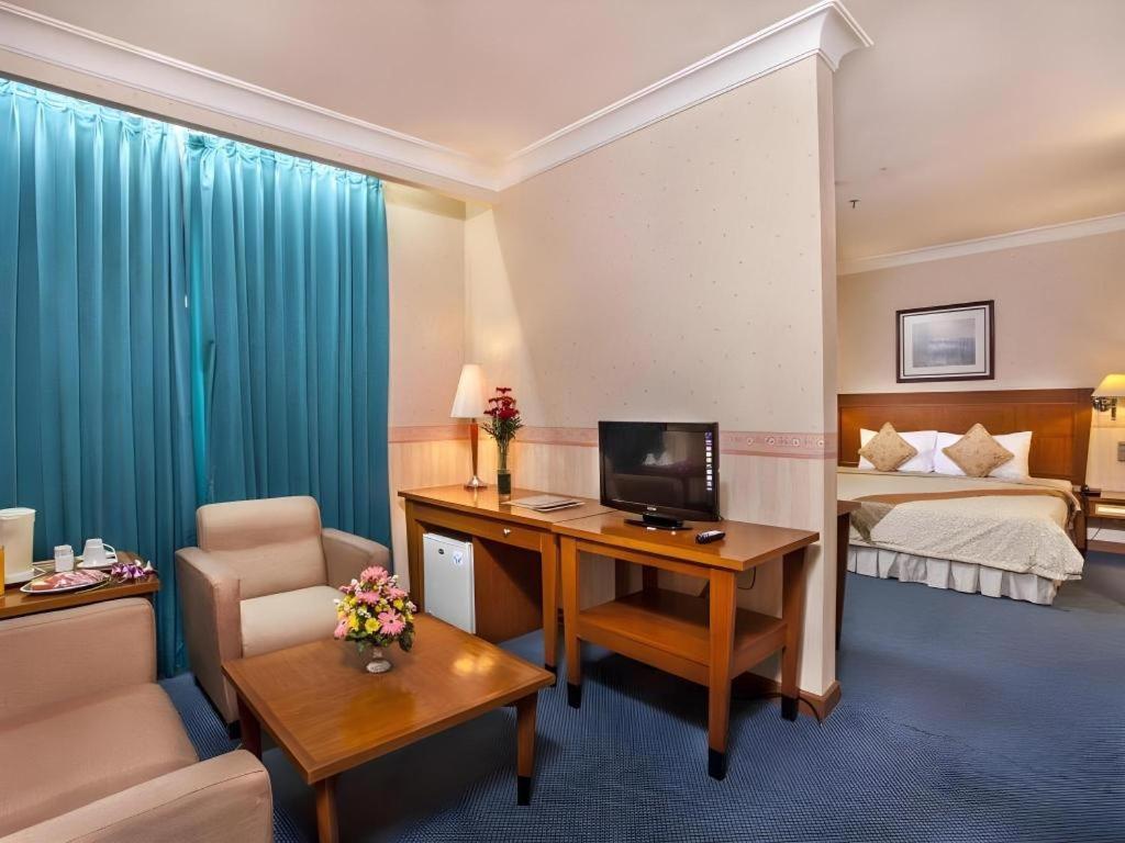 Nalendra Hotel Bandung Exterior foto