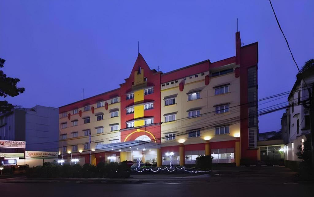Nalendra Hotel Bandung Exterior foto